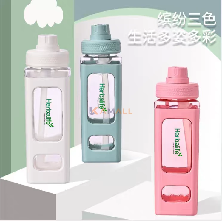 Bouteille d’Eau 800 ml avec Paille