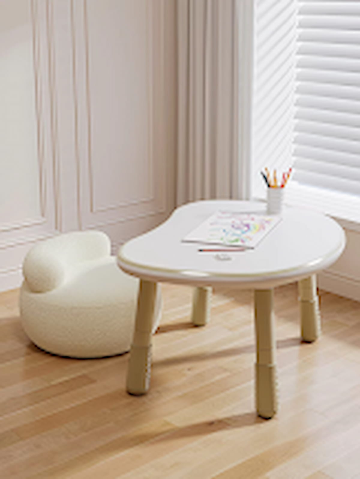 Table Kids Ajustable en Plastique
